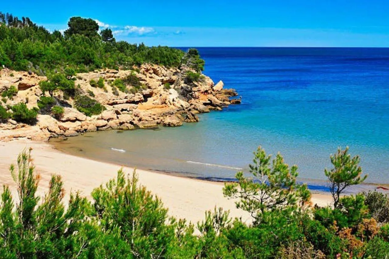 Apartamento En La Playa Calafat Spain